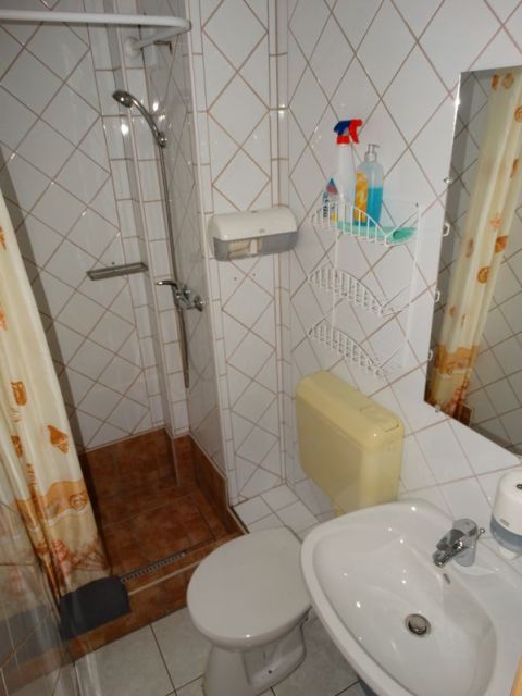 Fürdőszoba a családi apartmanban